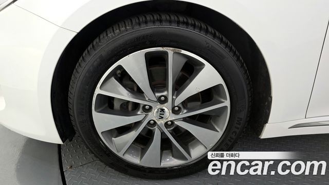 Kia K5 2016 — photo 5
