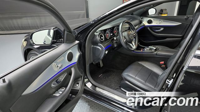 Mercedes-Benz E-Class 2020 — photo 10