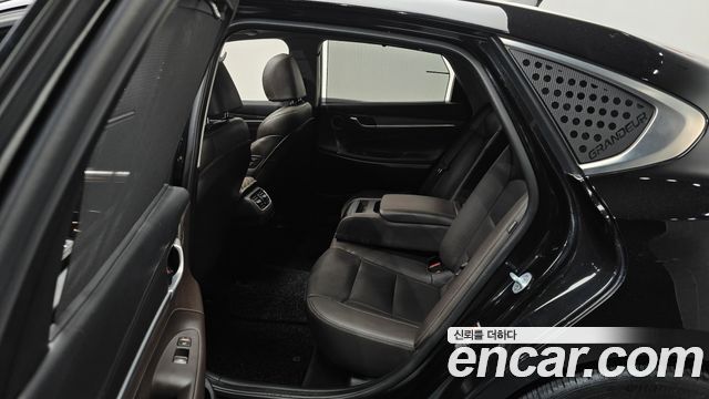 Hyundai Grandeur 2019 — photo 12