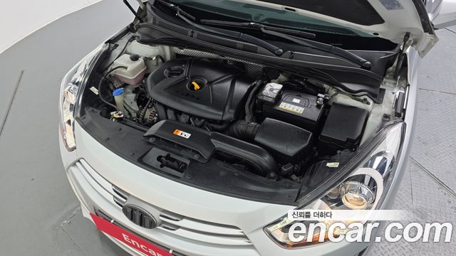 Hyundai i40 2012 — photo 6