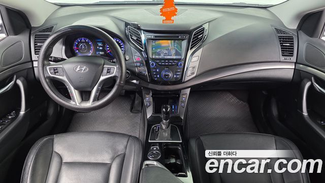 Hyundai i40 2012 — photo 10