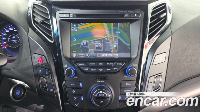 Hyundai i40 2012 — photo 20