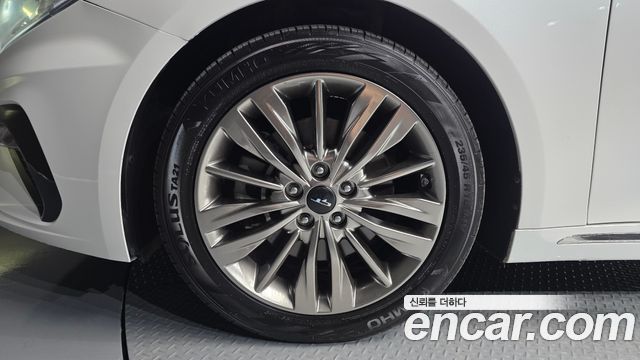 Kia K5 2019 — photo 5