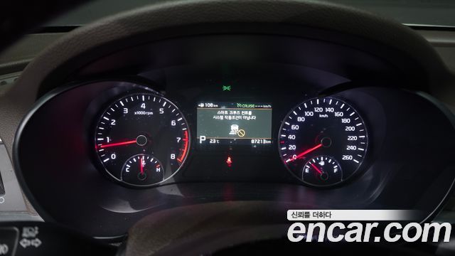 Kia K5 2019 — photo 8