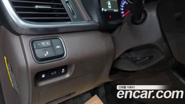 Kia K5 2019 — photo 14