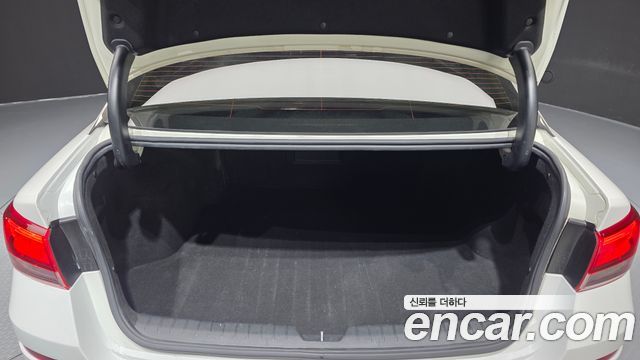Kia K5 2019 — photo 20