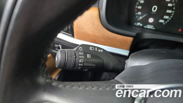 Volvo S90 2020 — photo 27