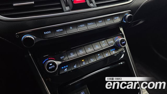 Hyundai Grandeur 2017 — photo 15