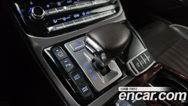 Genesis EQ900 2016 — photo 9