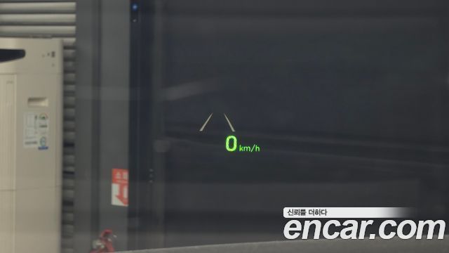 Genesis EQ900 2016 — photo 15