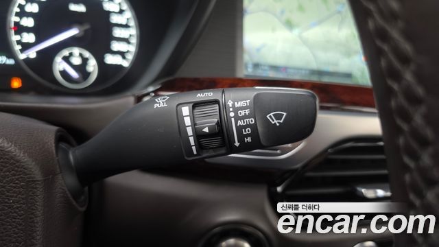 Genesis EQ900 2016 — photo 16