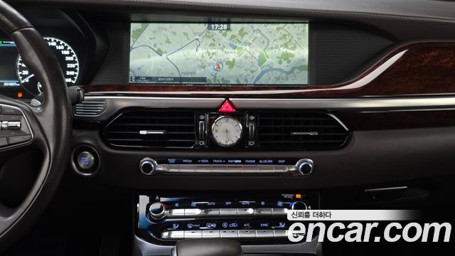 Genesis EQ900 2016 — photo 18