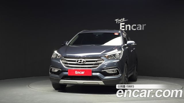 Hyundai Santafe 2016 — photo 3