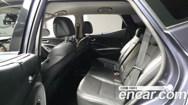 Hyundai Santafe 2016 — photo 18