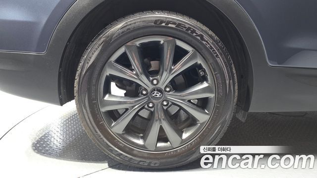 Hyundai Santafe 2016 — photo 7