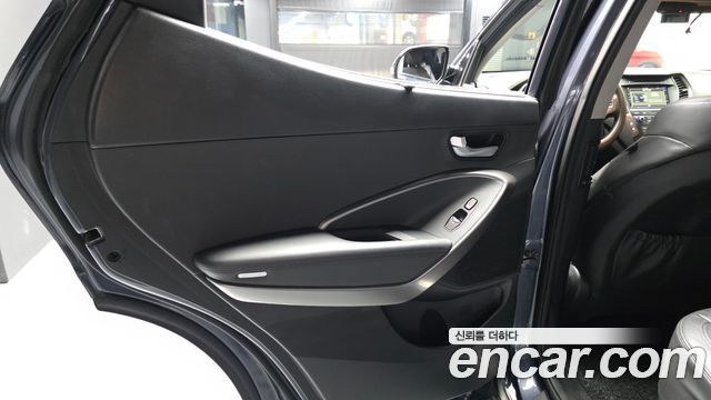 Hyundai Santafe 2016 — photo 15