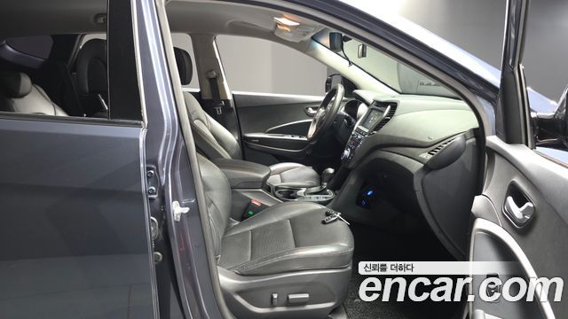 Hyundai Santafe 2016 — photo 16