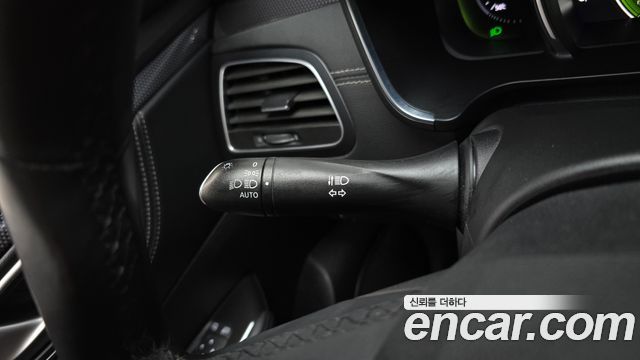 Renault Korea SM6 2016 — photo 28