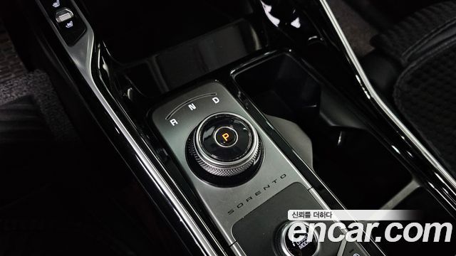 Kia Sorento 2022 — photo 9