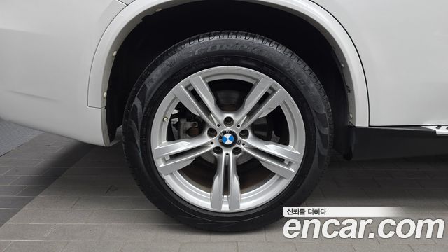 BMW X5 2018 — photo 5