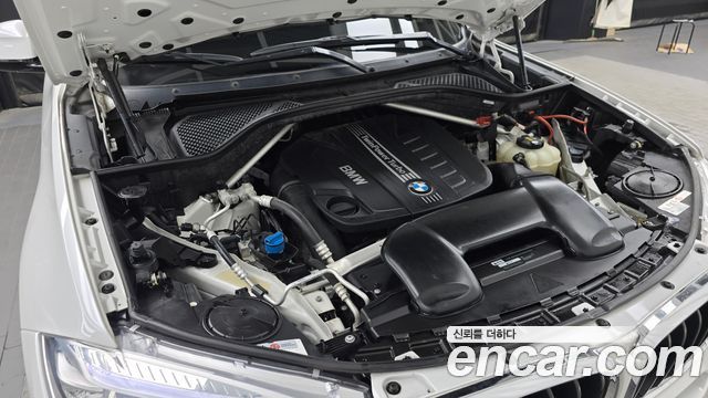 BMW X5 2018 — photo 6