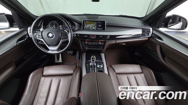 BMW X5 2018 — photo 10