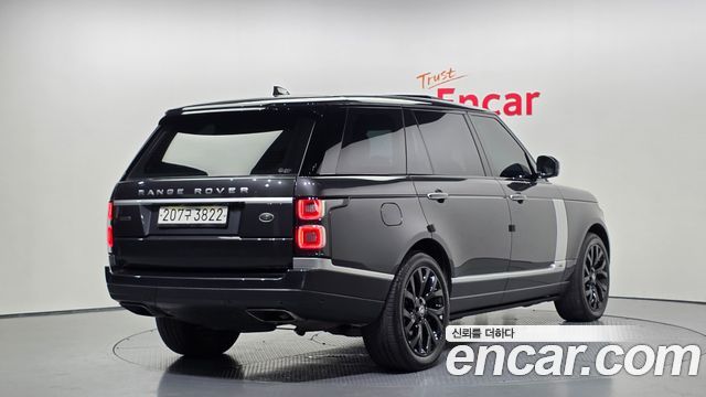 Land Rover Range Rover 2019 — photo 2