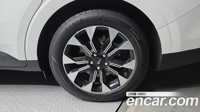 Kia Canival 2021 — photo 7