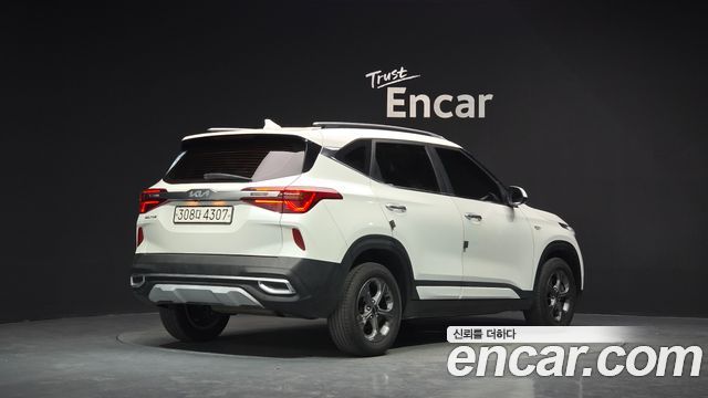 Kia Seltos 2023 — photo 2