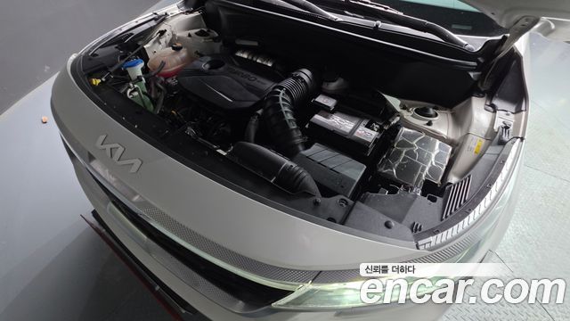 Kia Seltos 2023 — photo 6