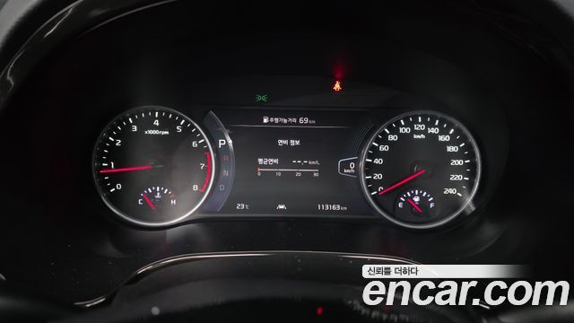 Kia Seltos 2023 — photo 11