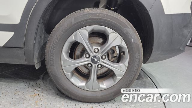 Kia Seltos 2023 — photo 7