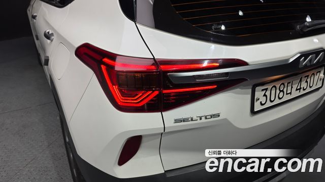 Kia Seltos 2023 — photo 9