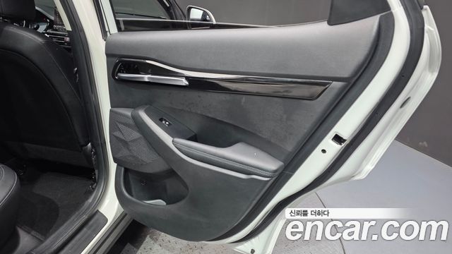 Kia Seltos 2023 — photo 15