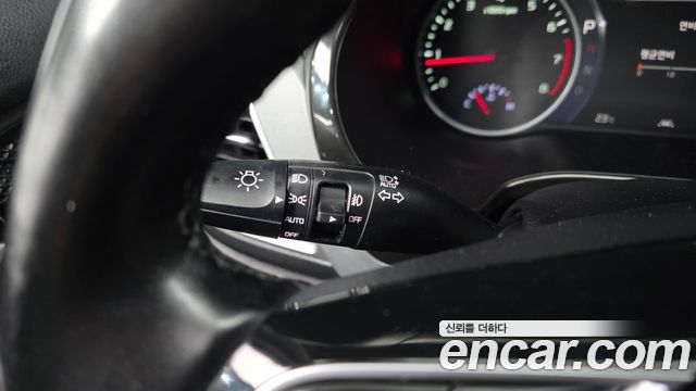 Kia Seltos 2023 — photo 27