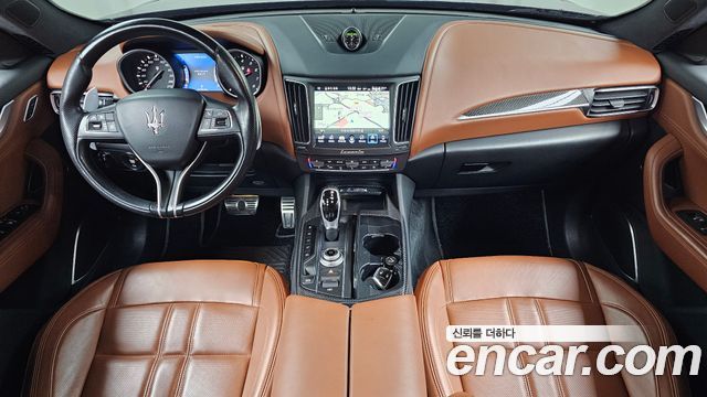Maserati Levante 2018 — photo 7