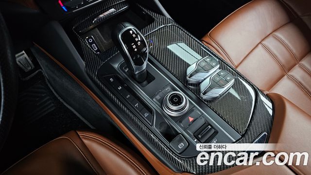 Maserati Levante 2018 — photo 9