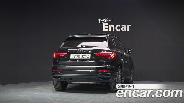 Audi Q3 2025 — photo 4