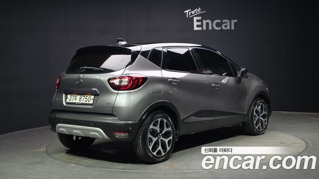 Renault Korea QM3 2019 — photo 2
