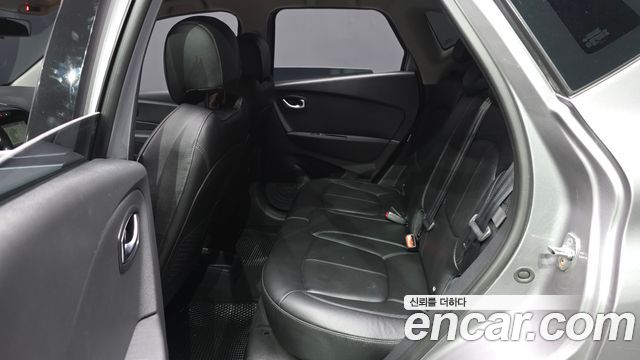Renault Korea QM3 2019 — photo 11