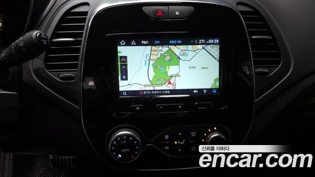 Renault Korea QM3 2019 — photo 15