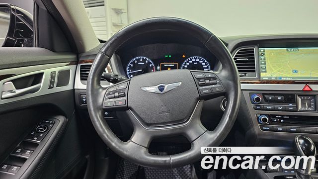 Hyundai Genesis 2015 — photo 19