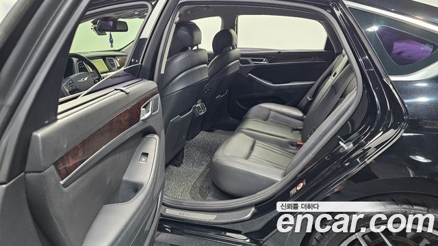 Hyundai Genesis 2015 — photo 16