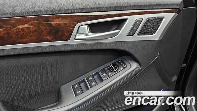 Hyundai Genesis 2015 — photo 29