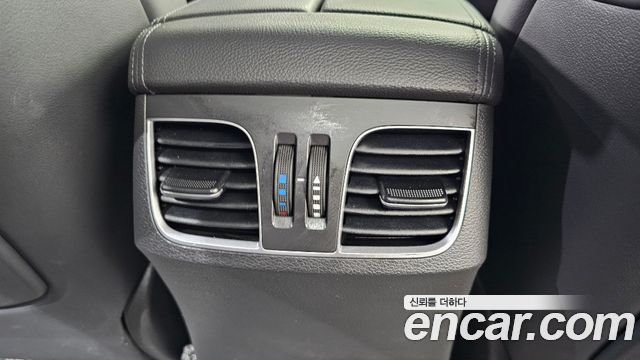 Hyundai Genesis 2015 — photo 30