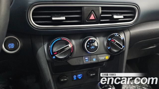 Hyundai Kona 2018 — photo 25