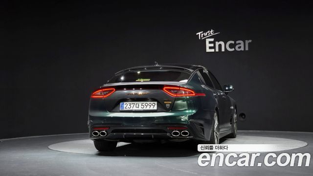 Kia Stinger 2018 — photo 4
