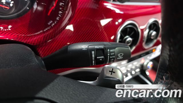 Kia Stinger 2018 — photo 29