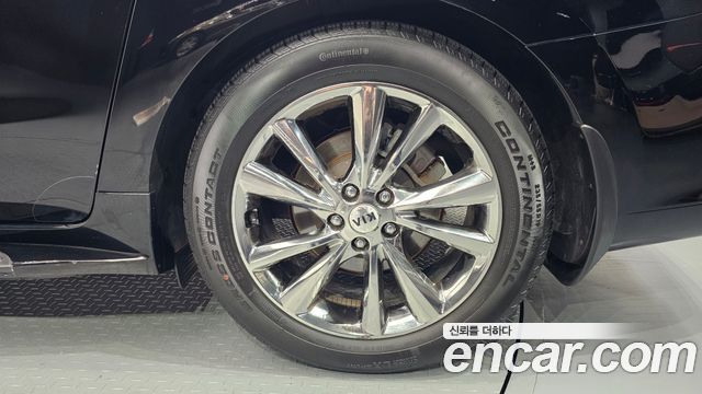 Kia Canival 2019 — photo 5