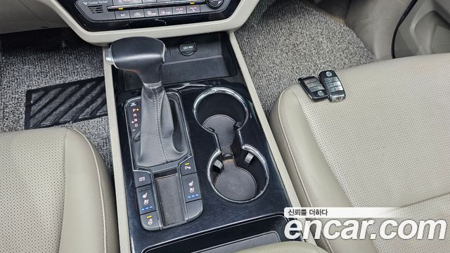 Kia Canival 2019 — photo 12